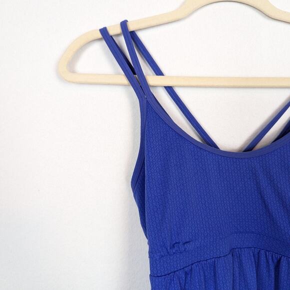 Victoria’s Secret Sport Blue Strappy Stretch Active Tank Top - Picture 4 of 7
